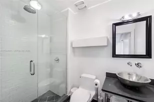 1700 Meridian Ave, Miami Beach, FL 33139 - Photo 19