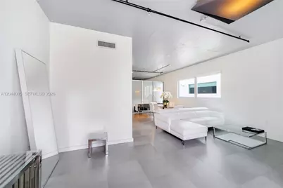 1700 Meridian Ave #310, Miami Beach, FL 33139 - Photo 7
