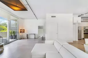1700 Meridian Ave, Miami Beach, FL 33139 - Photo 11