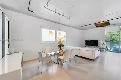 1700 Meridian Ave #310, Miami Beach, FL 33139 - Photo 5