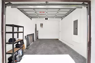 20610 NE 5th Pl, Miami, FL 33179 - Photo 21
