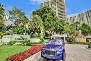 20281 E Country Club Dr, Aventura, FL 33180 - Photo 3