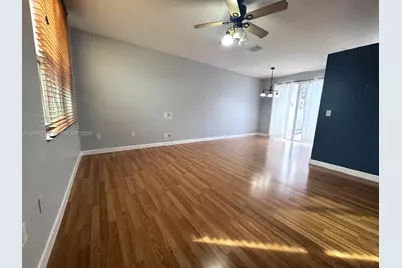 1435 NW 154th Ln #-, Pembroke Pines, FL 33028 - Photo 3
