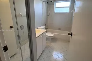1435 NW 154th Ln, Pembroke Pines, FL 33028 - Photo 11