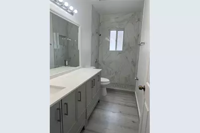 1142 NE 41st Ave #1142, Homestead, FL 33033 - Photo 11
