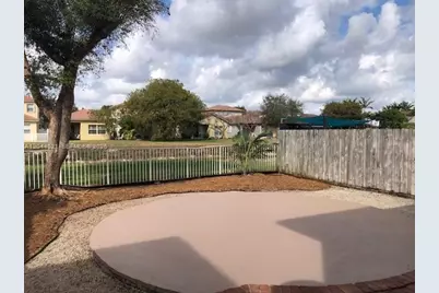 1142 NE 41st Ave #1142, Homestead, FL 33033 - Photo 15