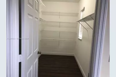 1142 NE 41st Ave #1142, Homestead, FL 33033 - Photo 9