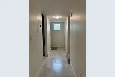 153 NE 141st St #B, Miami, FL 33161 - Photo 9