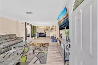 1808 NW 3rd Ct, Fort Lauderdale, FL 33311 - Photo 5