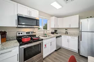 2311 Scott St, Hollywood, FL 33020 - Photo 11