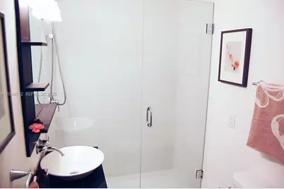 934 Michigan Ave #105, Miami Beach, FL 33139 - Photo 9