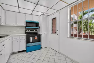 1501 NE 191st St, Miami, FL 33179 - Photo 15