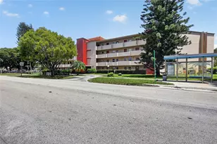 1501 NE 191st St, Miami, FL 33179 - Photo 25