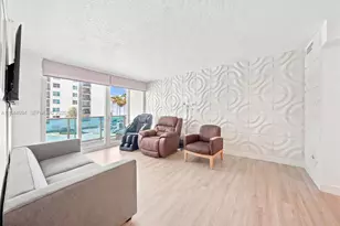 7501 E Treasure Dr, North Bay Village, FL 33141 - Photo 15