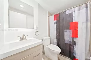 7501 E Treasure Dr, North Bay Village, FL 33141 - Photo 23