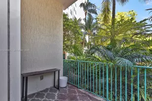 20000 E Country Club Dr, Aventura, FL 33180 - Photo 29