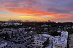 2899 Collins Ave, Miami Beach, FL 33140 - Photo 5