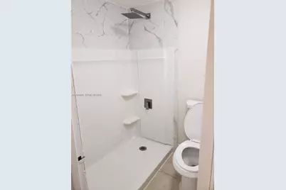 4550 W 16th Ave #301, Hialeah, FL 33012 - Photo 27