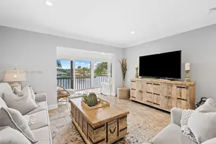 711 N Riverside Dr, Pompano Beach, FL 33062 - Photo 9