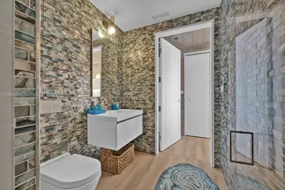 17975 Collins Ave Bc#2, Sunny Isles Beach, FL 33160 - Photo 13