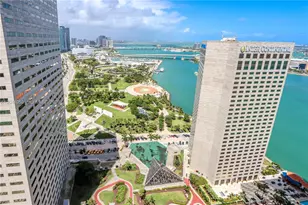 325 S Biscayne Blvd, Miami, FL 33131 - Photo 1