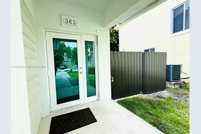 363 NE 35th Ter, Homestead, FL 33033 - Photo 3