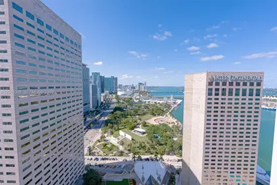 325 S Biscayne Blvd #3624, Miami, FL 33131 - Photo 1