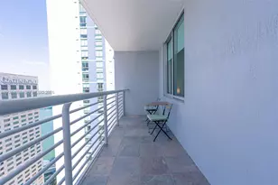 325 S Biscayne Blvd, Miami, FL 33131 - Photo 17