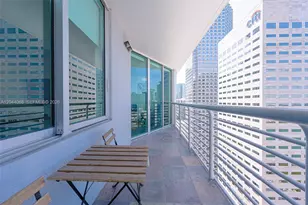 325 S Biscayne Blvd, Miami, FL 33131 - Photo 15