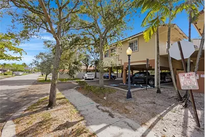 5595 Orange Dr #101, Davie, FL 33314 - Photo 7