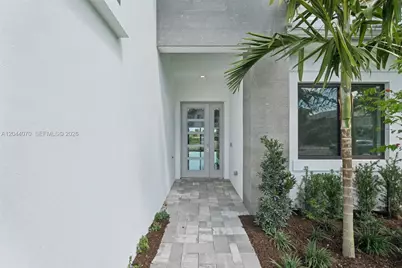 13075 Feathering Way, Palm Beach Gardens, FL 33412 - Photo 5