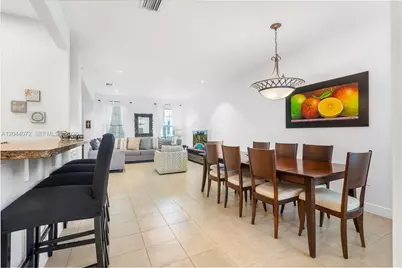 1119 SW 147th Ave, Pembroke Pines, FL 33027 - Photo 3