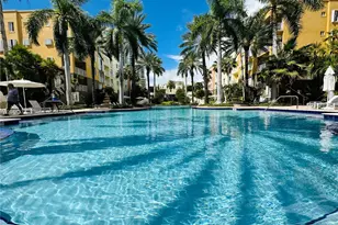 140 Meridian Ave, Miami Beach, FL 33139 - Photo 5
