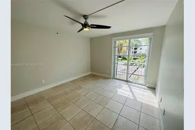 140 Meridian Ave #314, Miami Beach, FL 33139 - Photo 25