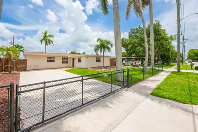 7770 NW 33rd St #7770, Davie, FL 33024 - Photo 5