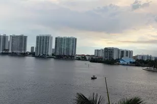 3600 Mystic Pointe Dr, Aventura, FL 33180 - Photo 19