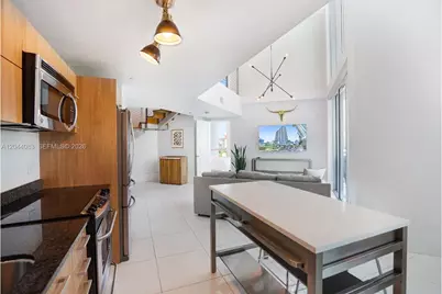 350 S Miami Ave #713, Miami, FL 33130 - Photo 7