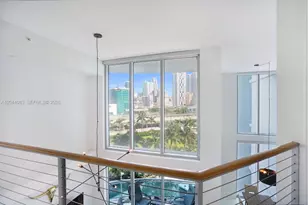 350 S Miami Ave, Miami, FL 33130 - Photo 11