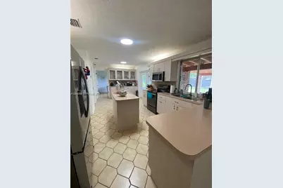 9760 SW 128th St, Miami, FL 33176 - Photo 13