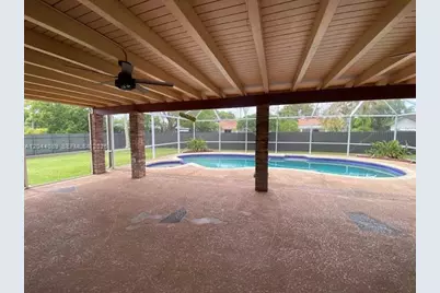 9760 SW 128th St, Miami, FL 33176 - Photo 25