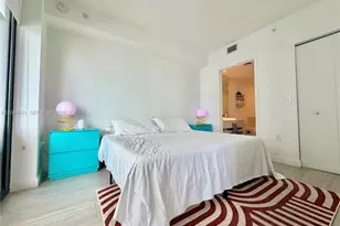 55 SW 9th St, Miami, FL 33130 - Photo 33
