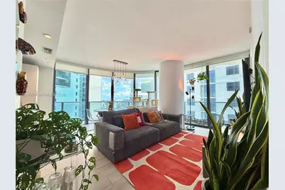 55 SW 9th St #2208, Miami, FL 33130 - Photo 15