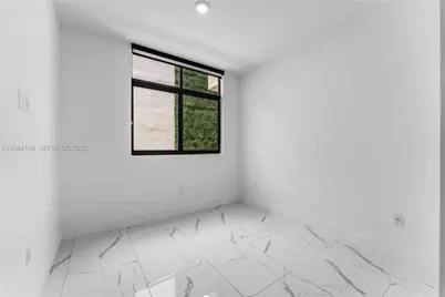 1 Curtiss Pkwy #312, Miami Springs, FL 33166 - Photo 7