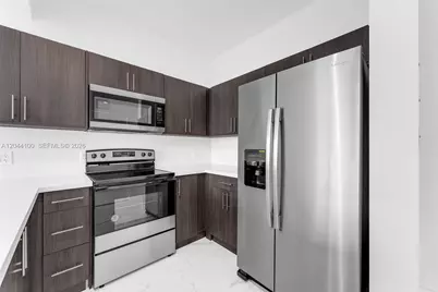 1 Curtiss Pkwy #312, Miami Springs, FL 33166 - Photo 3