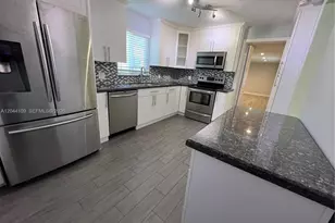 432 Palmetto Dr, Miami Springs, FL 33166 - Photo 17