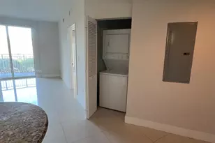 7280 SW 90th St, Miami, FL 33156 - Photo 9