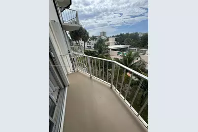 1967 S Ocean Blvd #315-C, Lauderdale by the Sea, FL 33062 - Photo 5