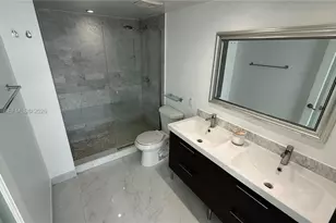1345 Lincoln Rd, Miami Beach, FL 33139 - Photo 5
