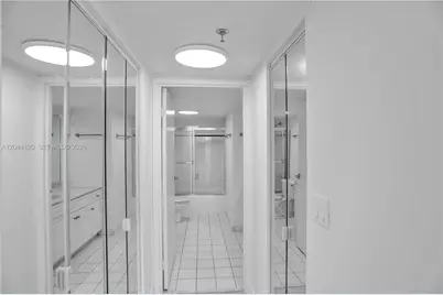555 NE 15th St #20I, Miami, FL 33132 - Photo 19