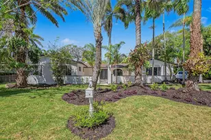 17050 SW 83rd Ave, Palmetto Bay, FL 33157 - Photo 1